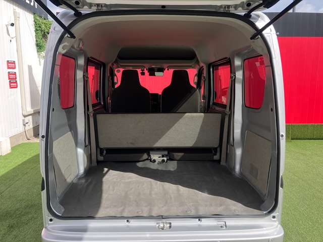 Nissan NV100 Clipper 11