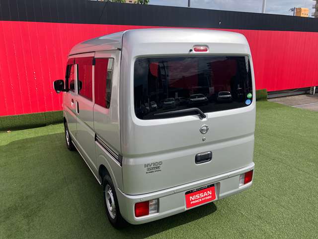 Nissan NV100 Clipper 4