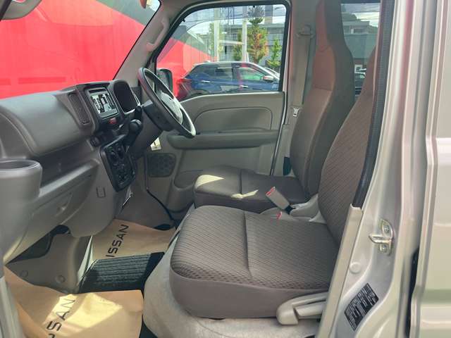 Nissan NV100 Clipper 9