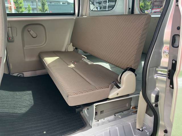 Nissan NV100 Clipper 10
