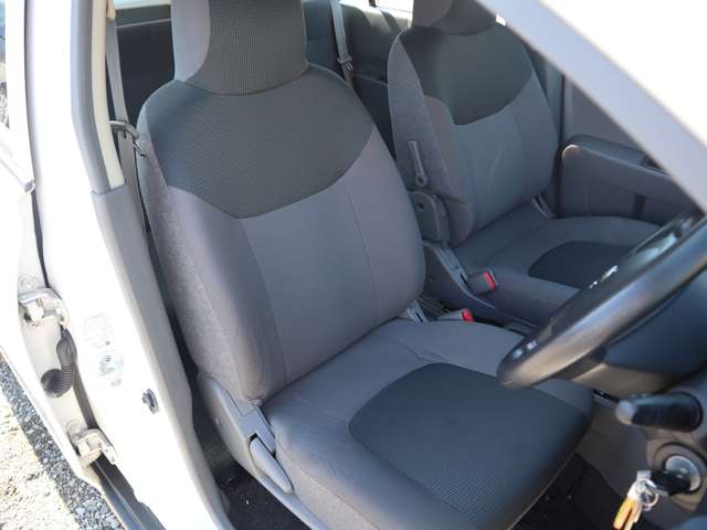Nissan AD 11