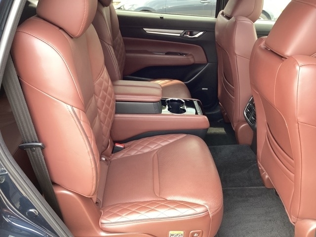 Mazda CX-8 10
