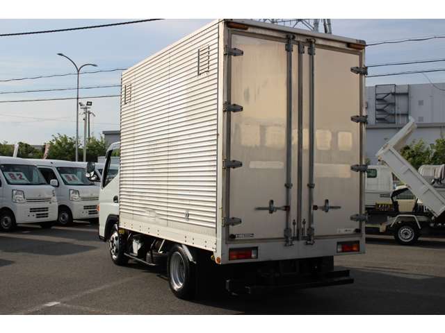Mitsubishi Fuso Canter 4