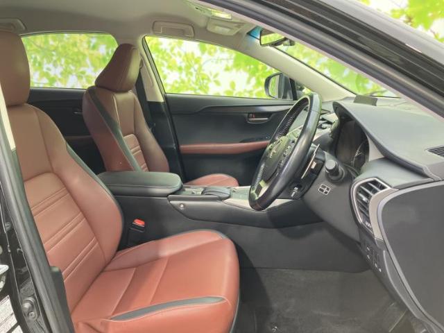 Lexus NX 2