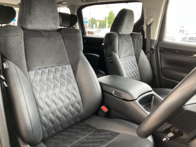 Toyota Alphard 2