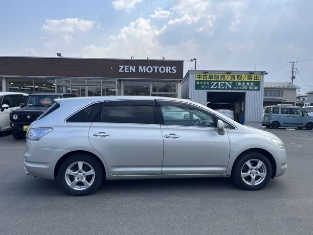 Toyota Mark X ZiO 6