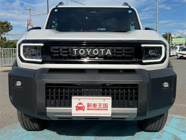 Toyota Land Cruiser FJ 6