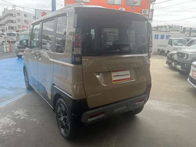 Mitsubishi Delica Mini 7