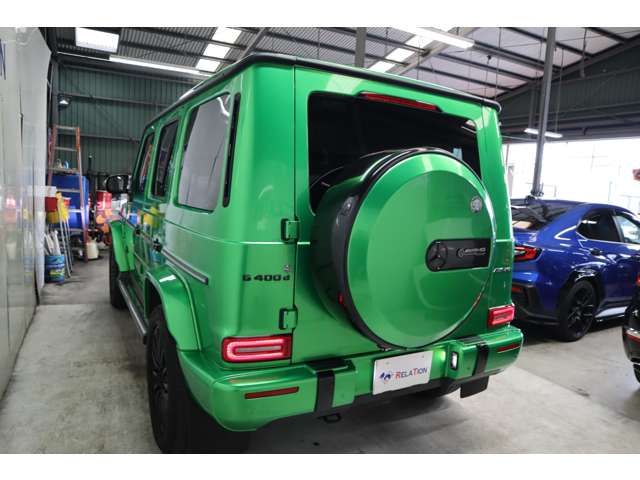 Mercedes-Benz G-Class 2