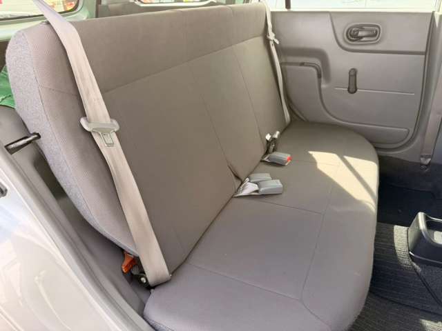 Nissan NV150 AD 7
