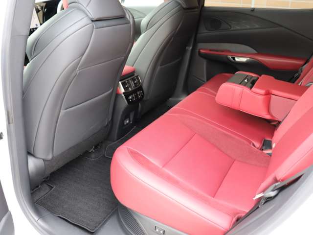 Lexus RX 5