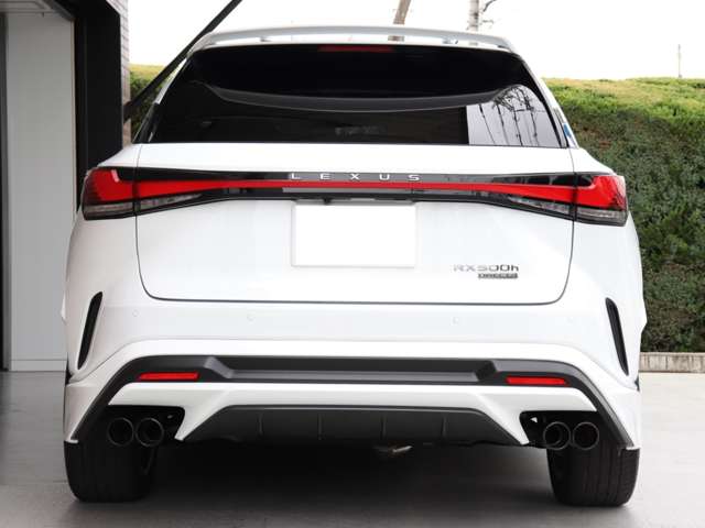 Lexus RX 7