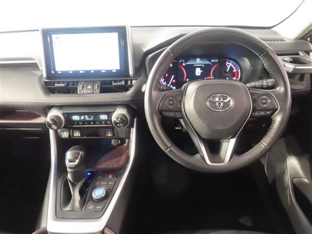 Toyota RAV4 8