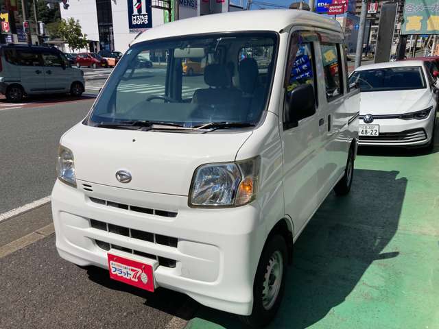 Daihatsu Hijet Deck Van 8