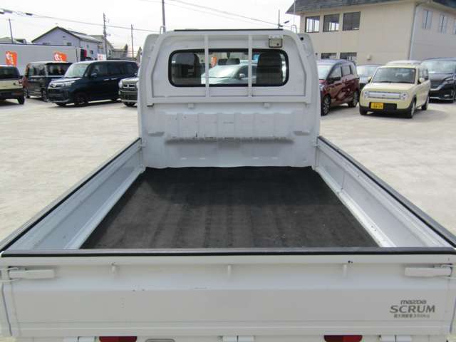 Mazda Scrum Truck 9