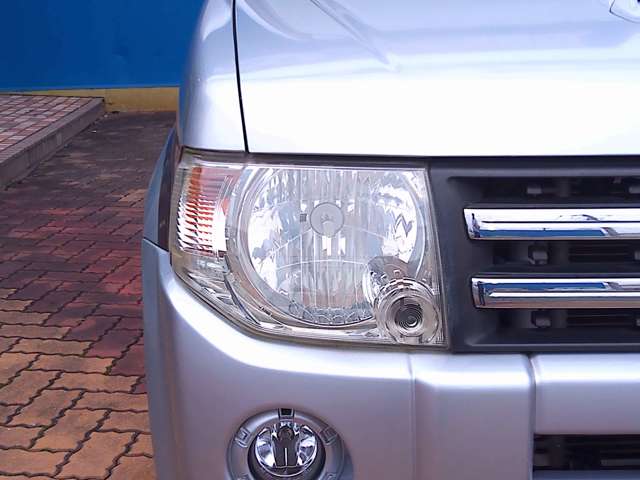 Mitsubishi Pajero Mini 11