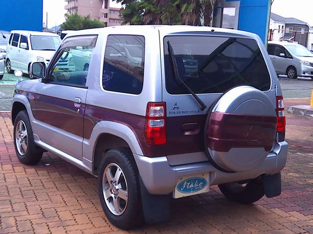 Mitsubishi Pajero Mini 10