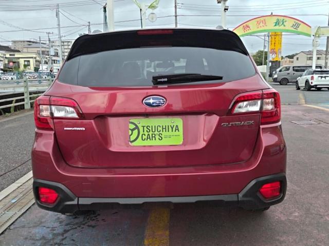 Subaru Legacy Outback 10
