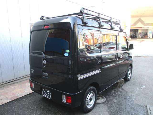 Nissan NV100 Clipper 11