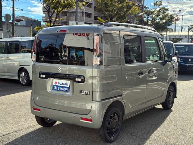 Suzuki Spacia Base 6