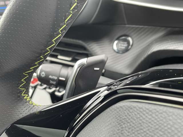Peugeot SUV 2008 12