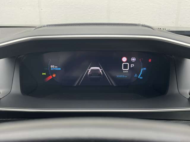 Peugeot SUV 2008 8