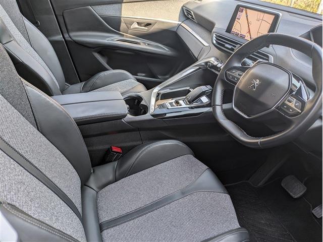 Peugeot 3008 9