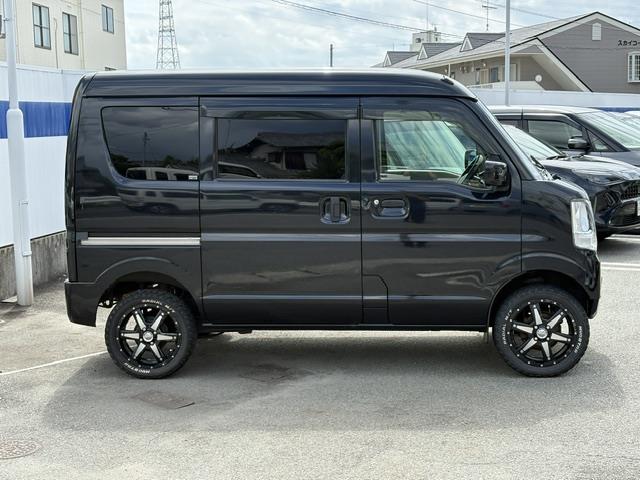 Suzuki Every 12