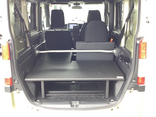 Honda N-VAN 9