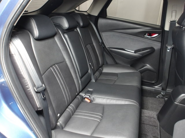 Mazda CX-3 10