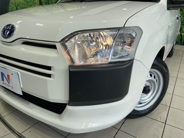 Toyota Probox Van 12