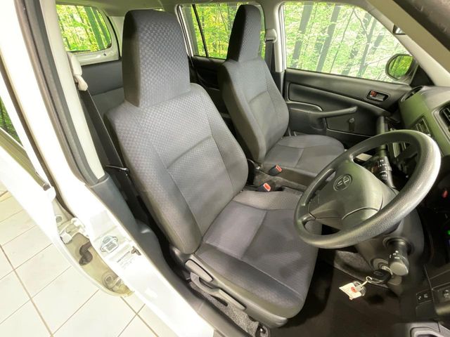 Toyota Probox Van 8