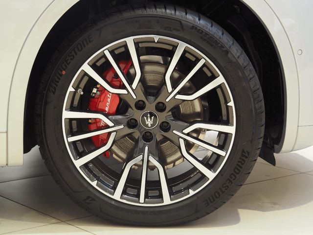 Maserati Grecale 6