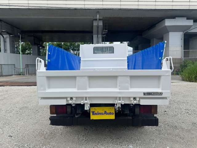 Isuzu Elf 5
