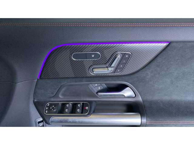 Mercedes-Benz GLA-Class 12