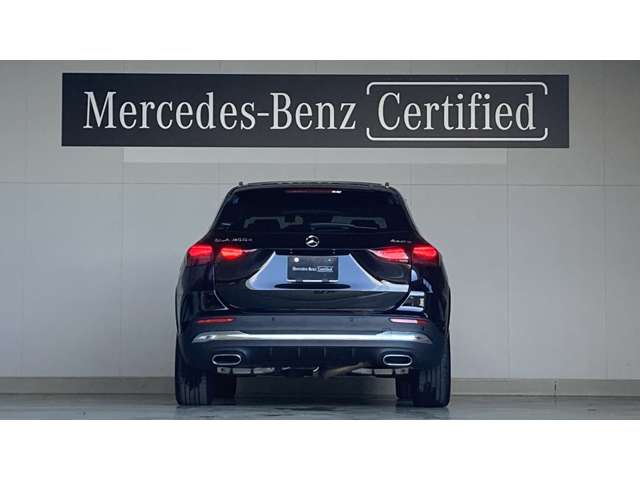 Mercedes-Benz GLA-Class 6