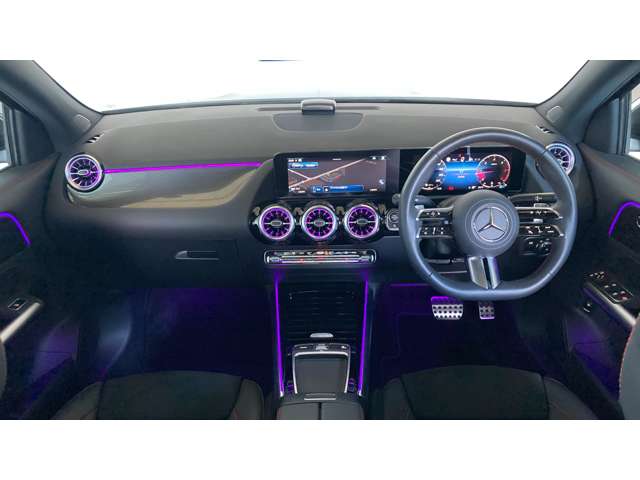 Mercedes-Benz GLA-Class 7