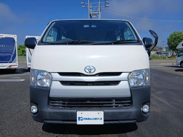 Toyota Hiace Van 2