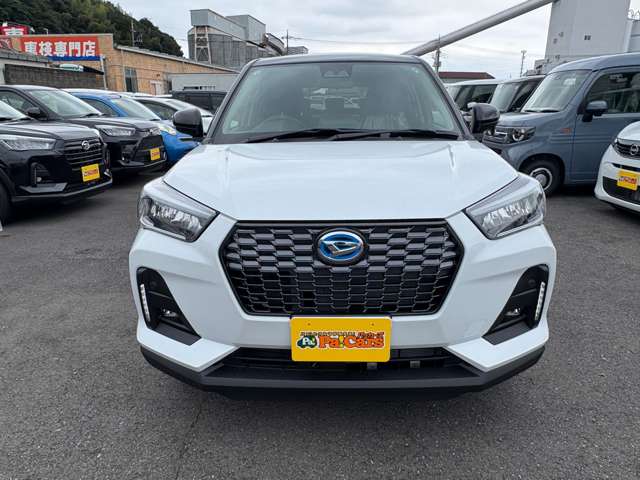 Daihatsu Rocky 5