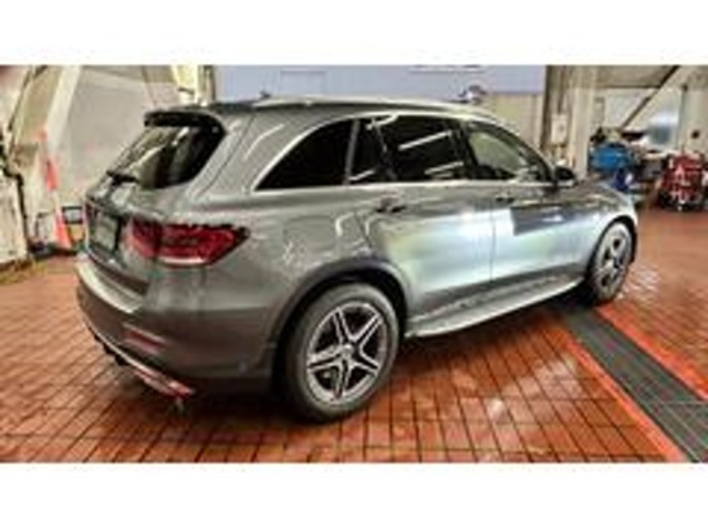 Mercedes-Benz GLC 8