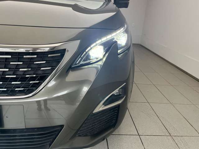Peugeot 3008 4