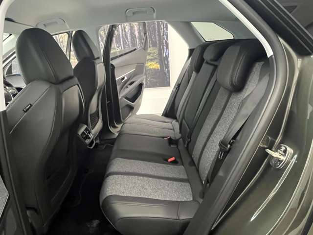 Peugeot 3008 6