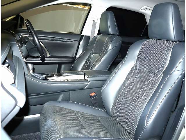 Lexus RX 4