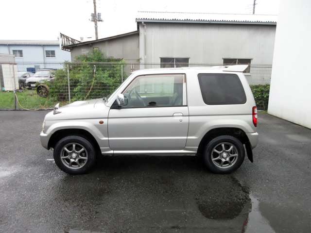 Mitsubishi Pajero Mini 9