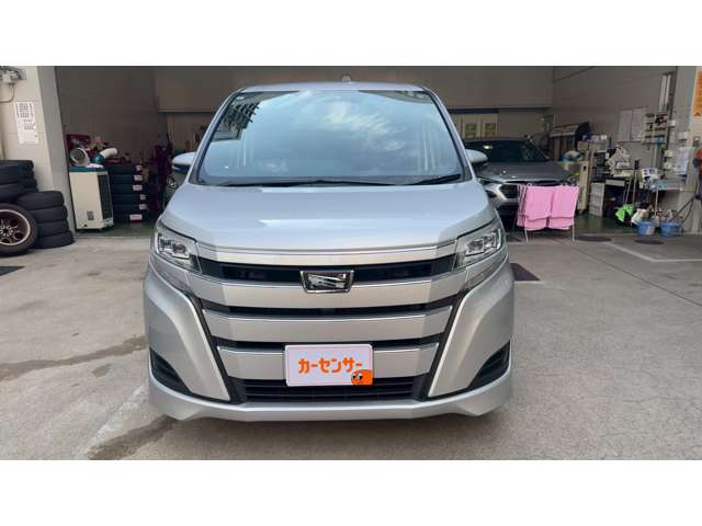 Toyota Noah 7