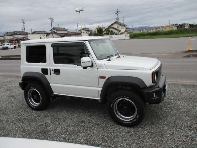 Suzuki Jimny Sierra 6