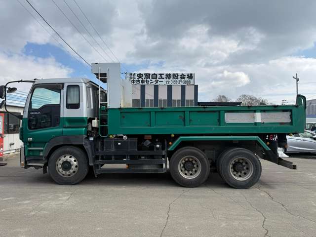 Isuzu Giga 5