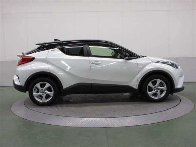 Toyota C-HR 5