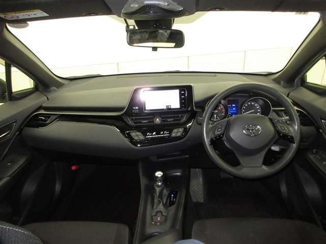 Toyota C-HR 7