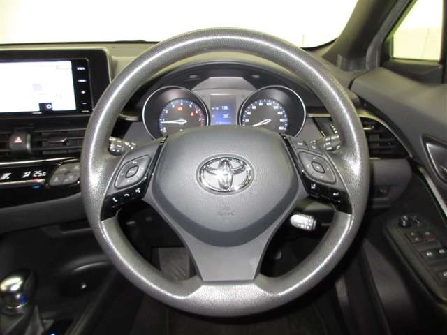Toyota C-HR 8